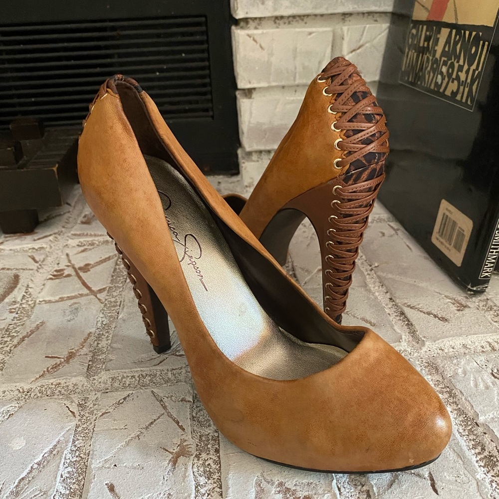 7.5 genuine leather Jessica Simpson 5in